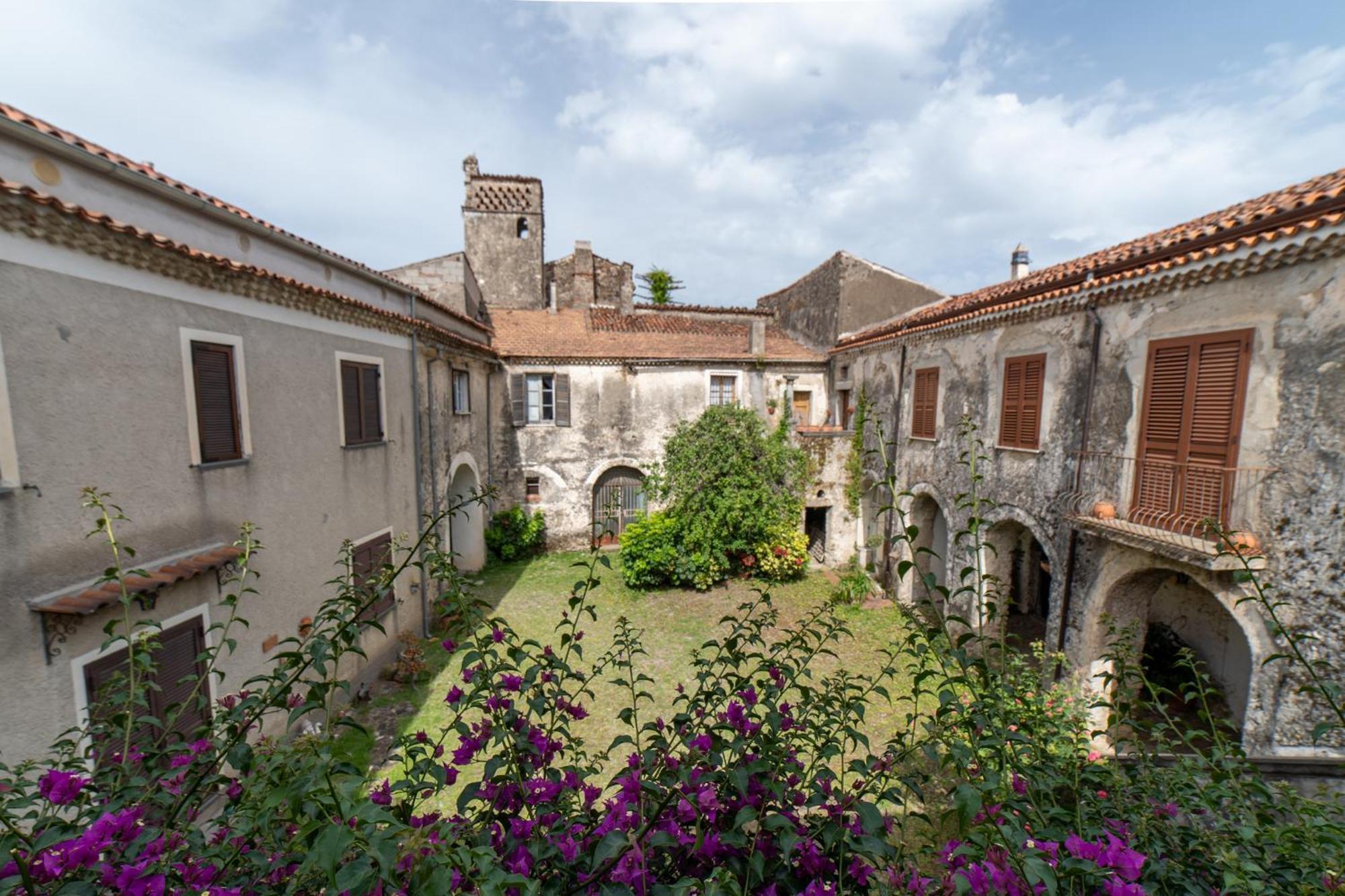 Maison De Curtis Bed and Breakfast Policastro Bussentino Εξωτερικό φωτογραφία