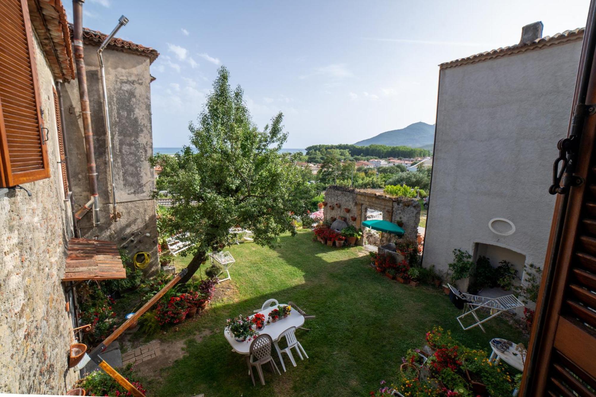 Maison De Curtis Bed and Breakfast Policastro Bussentino Εξωτερικό φωτογραφία