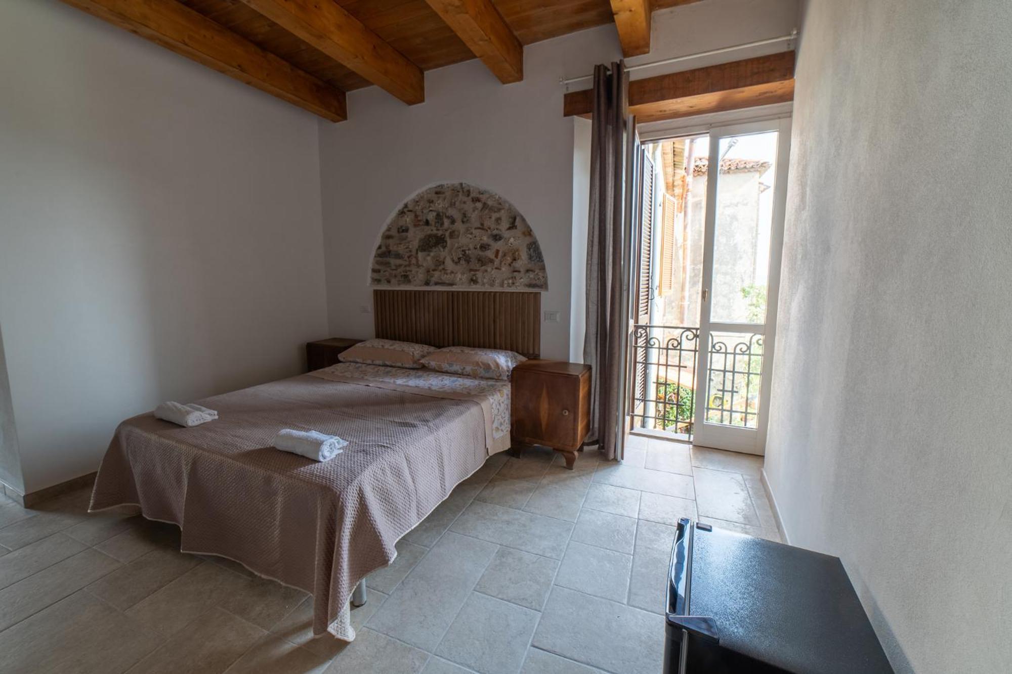 Maison De Curtis Bed and Breakfast Policastro Bussentino Εξωτερικό φωτογραφία